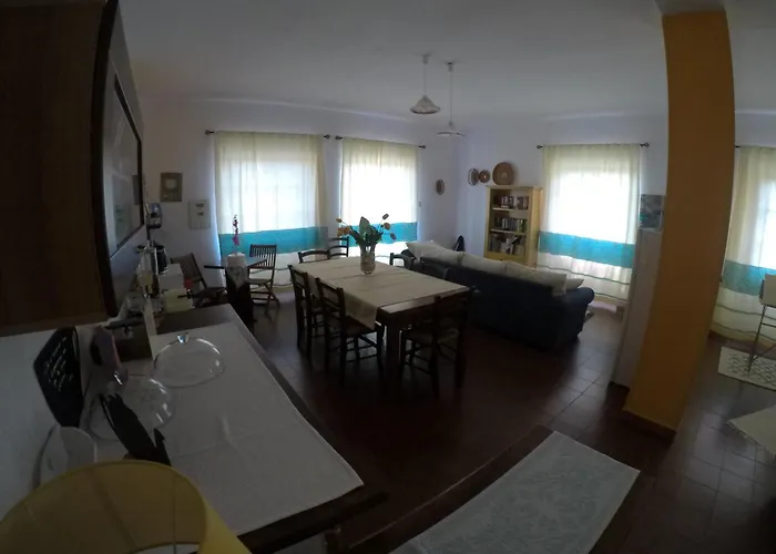 Al Sole Di Alojamento de Acomodação e Pequeno-almoço 4*