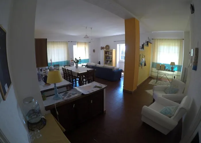 Al Sole Di Alojamento de Acomodação e Pequeno-almoço Pula